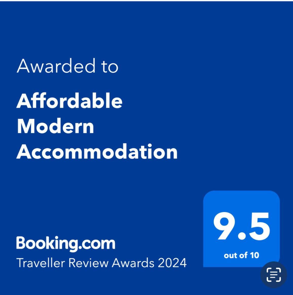 Affordable Modern Accommodation ウェストポート エクステリア 写真